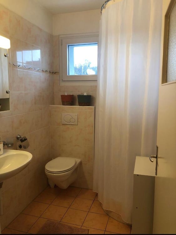 Chambre meublée à louer chez l'habitante 4