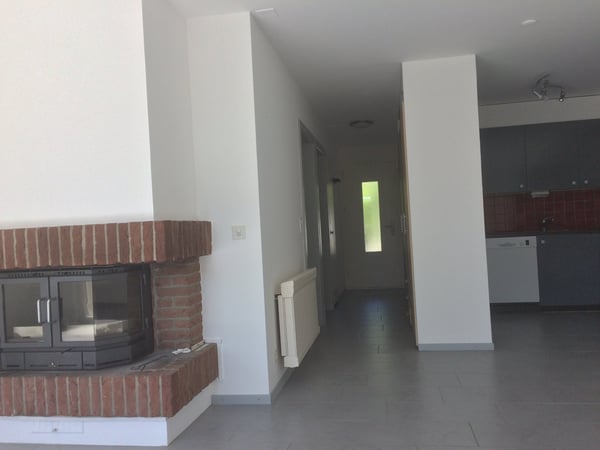 A louer appartement 3.5 pcs avec Jardin à Portalban 4