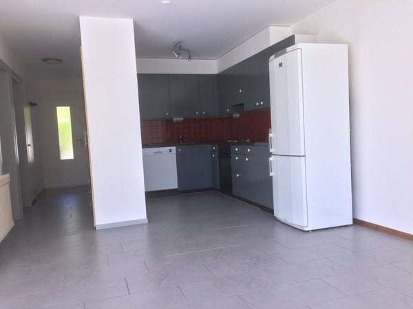 A louer appartement 3.5 pcs avec Jardin à Portalban 3