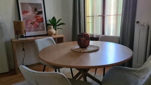 Gland Appart. meublé 85 m², 5 pièces, parking, dès 3 mois 2