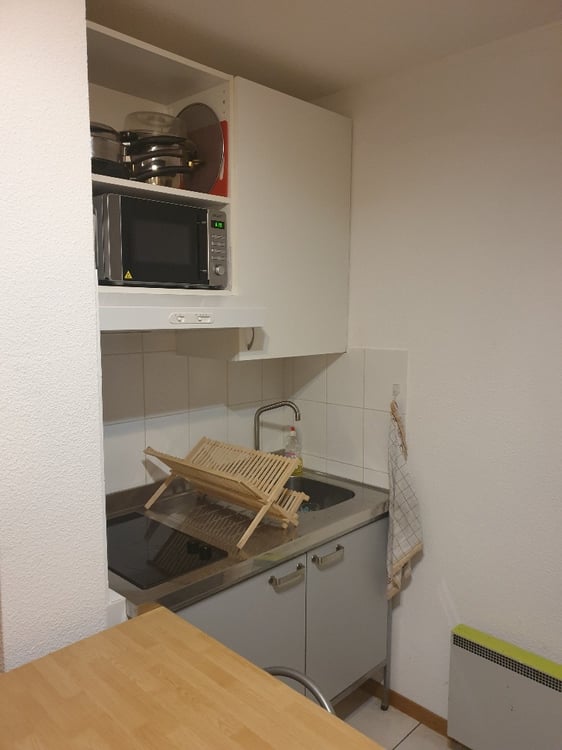 Petit appart. 1p meublé, pied-à-terre du lundi au vendredi 4