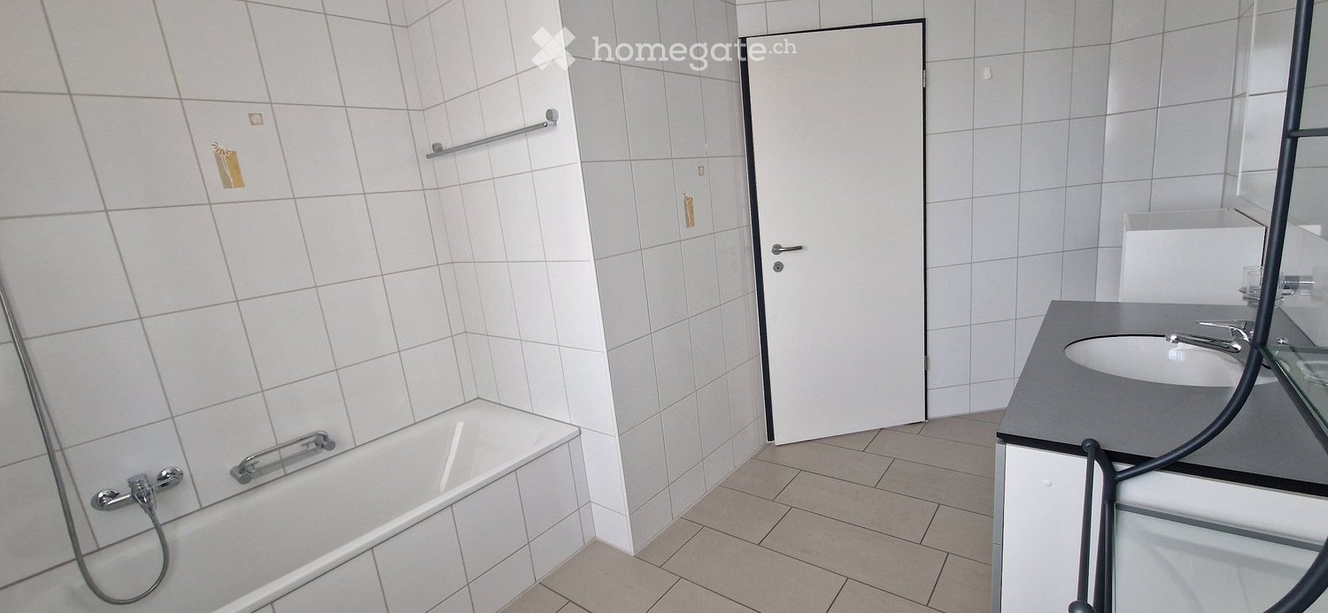 Immobilie in Bassecourt - Superbe Appartement de 6.5 pièces avec vue imprenable - Bild 2