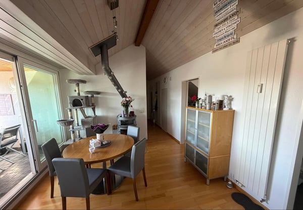 Charmante und grosszügige 3.5-Zimmer-Wohnung in Aarau Rohr 1