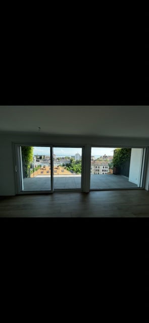 apartement 3.5 a neuchatel , 2 chambre 2 salle de bain 5