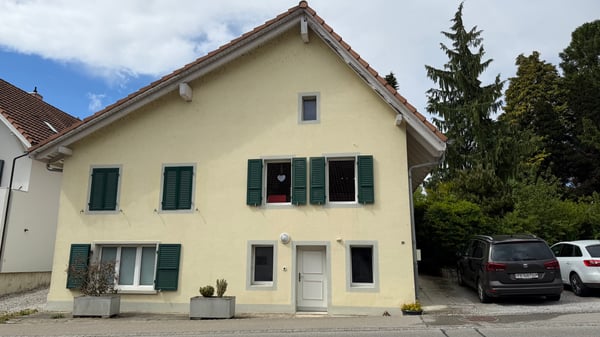 Maison villageoise de caractère à Lugnorre, Mont-Vully 2