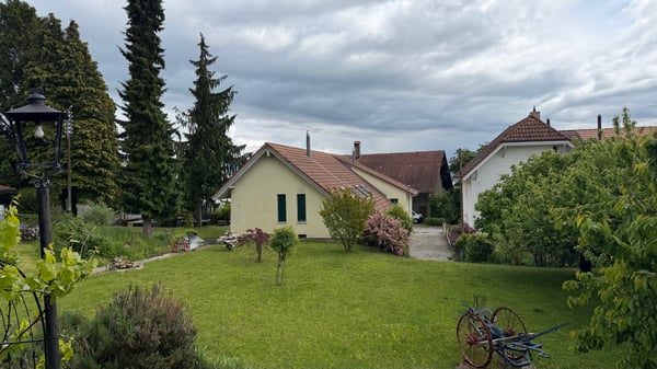 Maison villageoise de caractère à Lugnorre, Mont-Vully 1