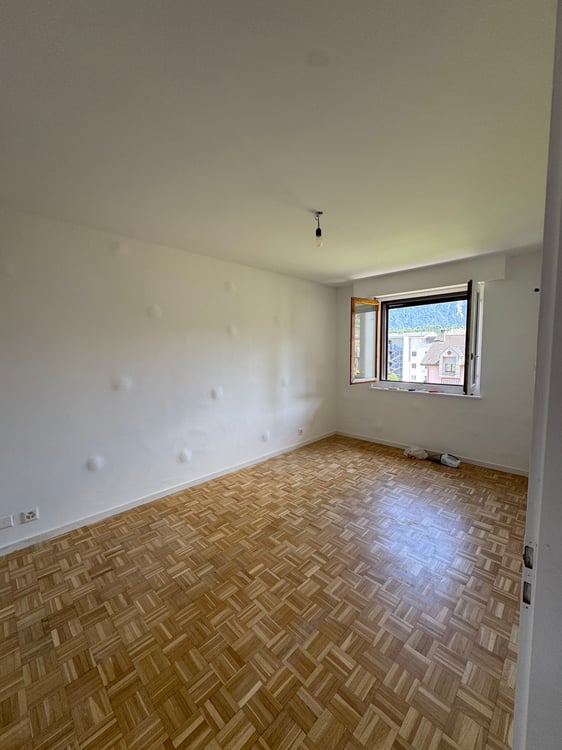 À louer à Massongex appartement refait 2.5 PCES 4