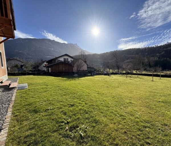 Exceptionnel appartement de 3.5 pcs en location aux Dévens ! 10