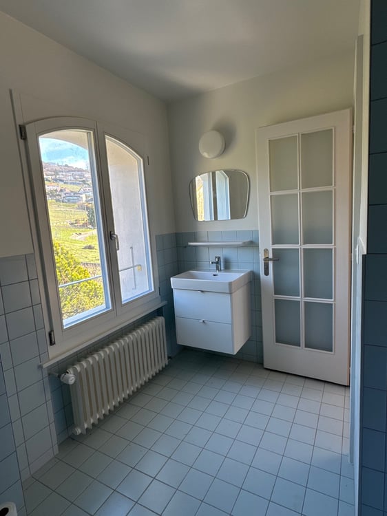 appartement de 4,5 pièces dans villa de 3 appartements. 10