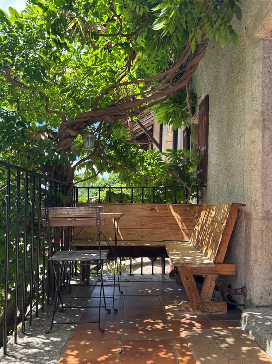 À VENDRE Propriété de caractère à Berolle 12