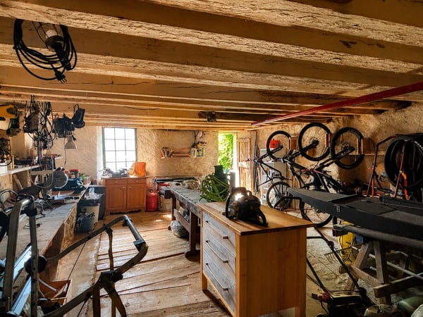 À VENDRE Propriété de caractère à Berolle 10