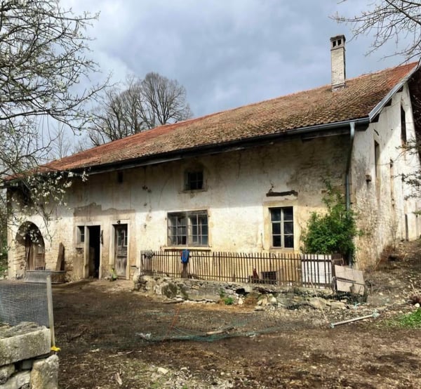 Ferme à renover 1