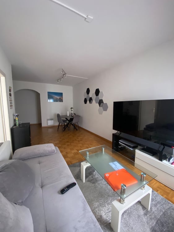 À louer  Charmant appartement de 2,5 pièces à Morges 2
