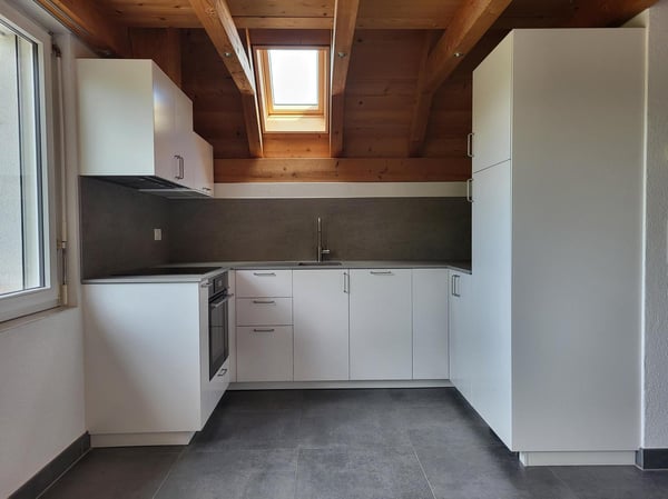 Zu vermieten: Schöne 2.5-Zimmer Duplex-Wohnung 2