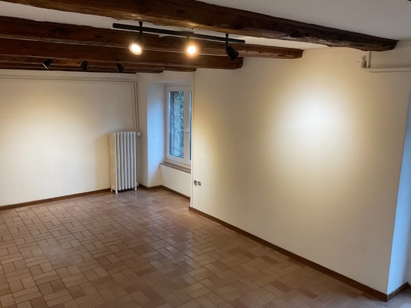 Cernier studio, avec entrée indépendante, jardinet. 3