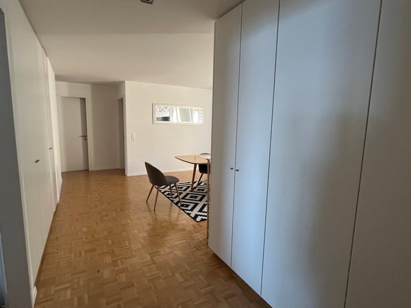 Appartement 5,5 avec vue imprenable sur les Alpes et le lac 2