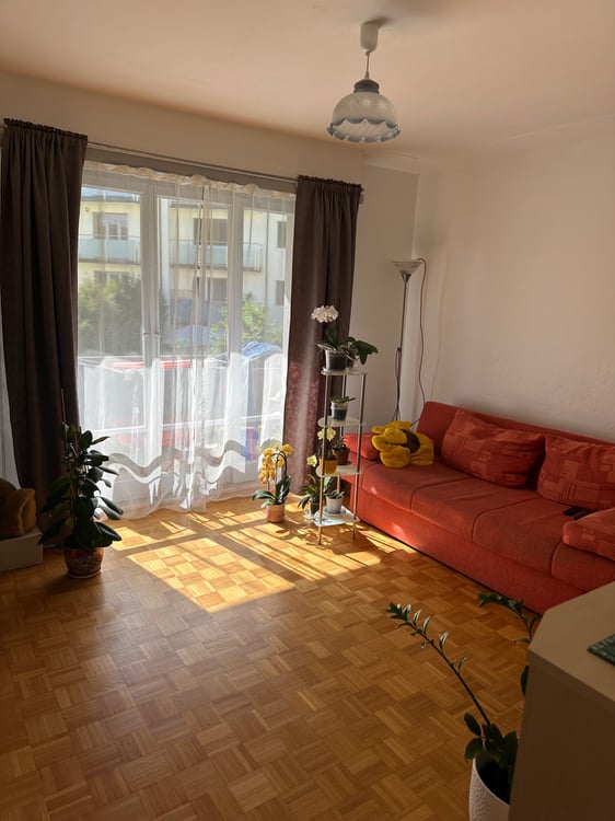 Bel appartement de 2,5 pièces à Lucens. 2