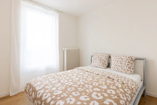 Bel appartement meublé de 3 pièces à louer  Genève 5