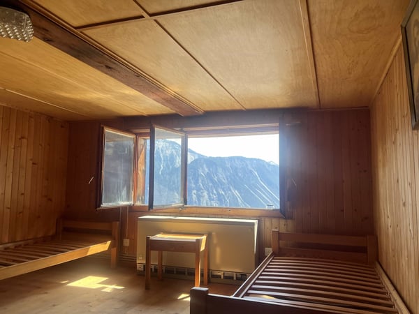 2 pièces avec cuisine, salle de bains + terrasse à Albinen. 2