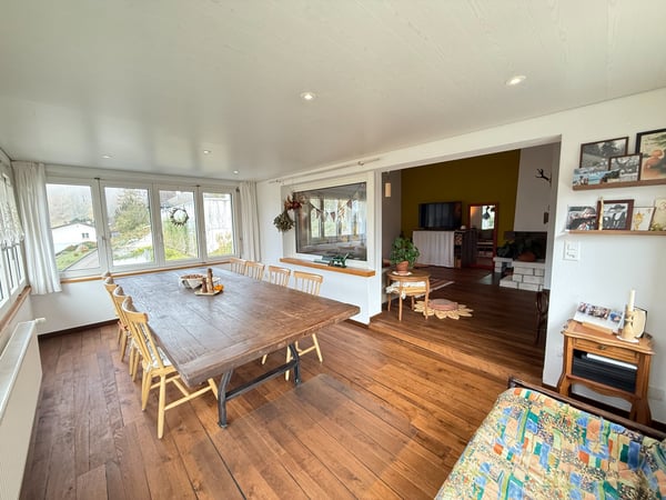 Maison à vendre de 6.5 pièces dans le village de Soyhières 2
