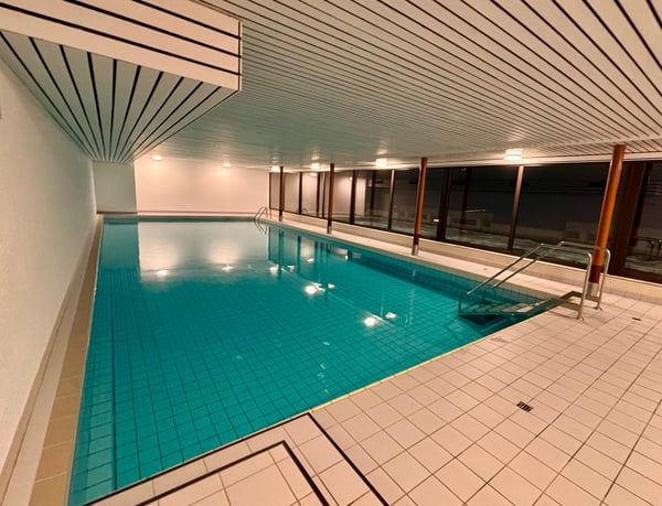 Studio meublé à Nendaz avec piscine et vue montagne 5