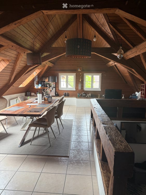 Charmant appartement mansardé de 5.5 pièces à Tolochenaz 3