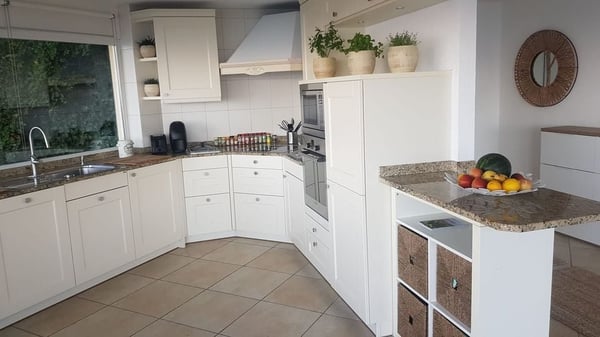 Chambre de standing dans villa avec vue panoramique  Lavaux 4