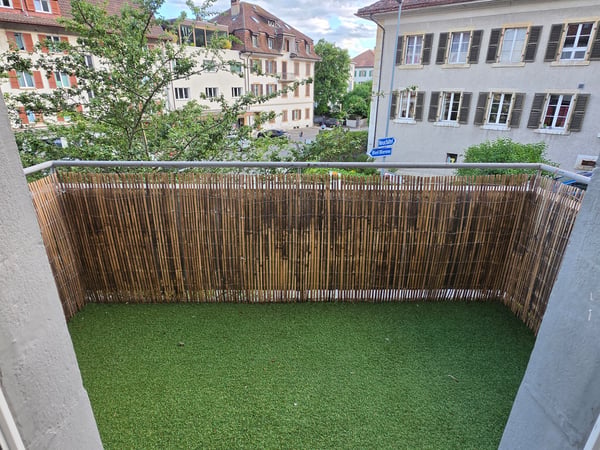 Appartement 4 pièces avec balcon à La Neuveville 1