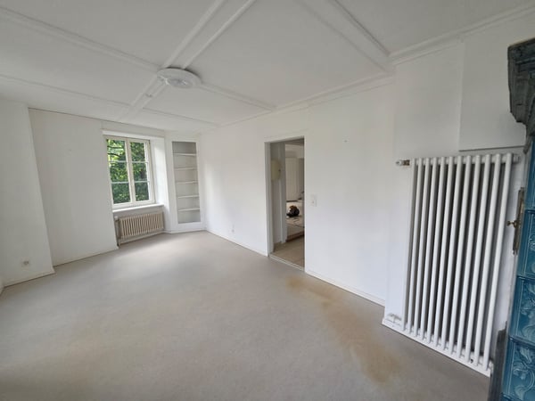 Appartement 4 pièces avec balcon à La Neuveville 2
