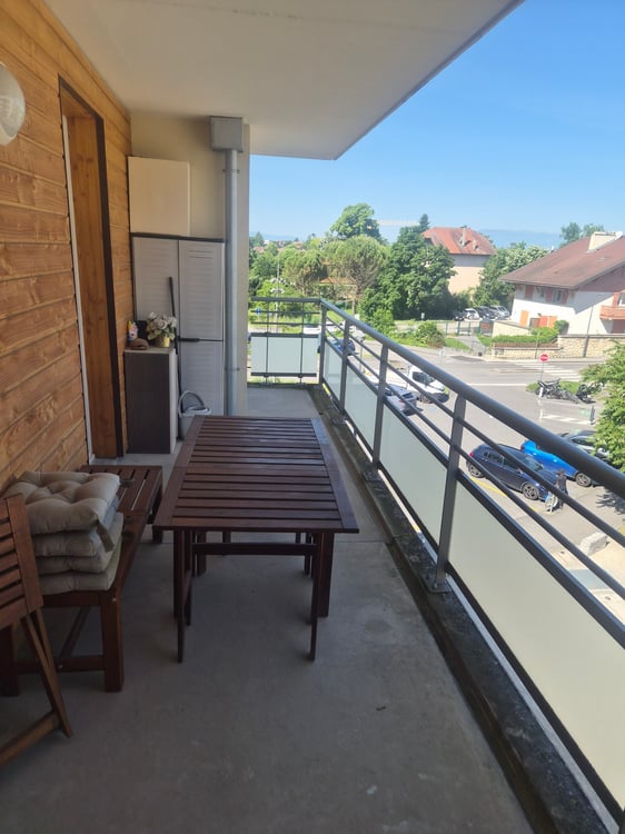 Chambre a louer au pas de l'échelle 4