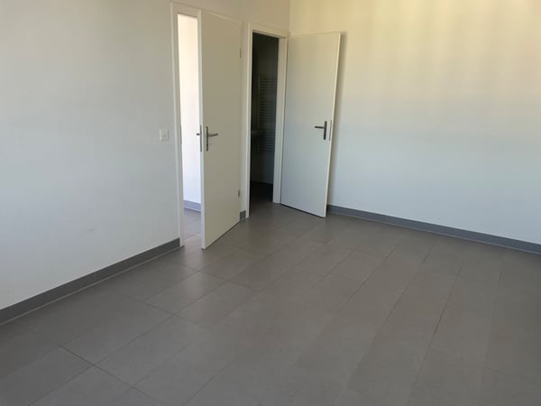 A louer 3.5 pièces centre ville/CHUV 10