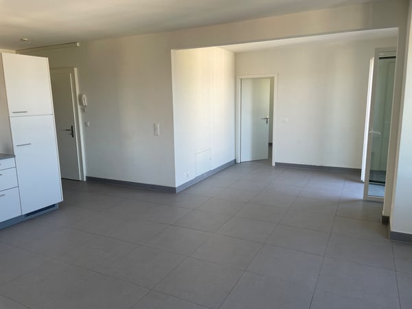 A louer 3.5 pièces centre ville/CHUV 7
