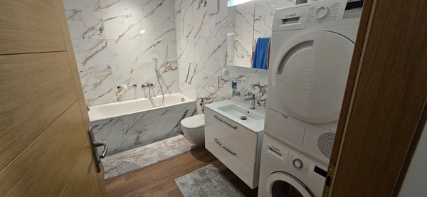 Bel appartement Mézières 2