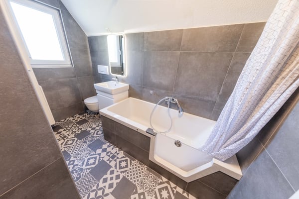 A Vendre Maison individuelle éco-responsable avec 2 garages 3