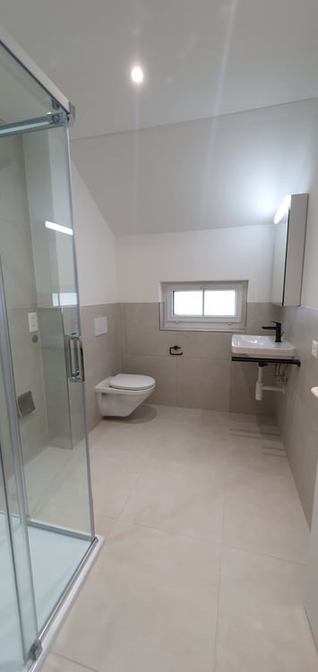 1 ½ Zimmer-Wohnung in Glarus 2