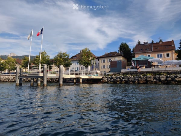 EVIAN LES BAINS - DEMEURE FACE AU LAC 3