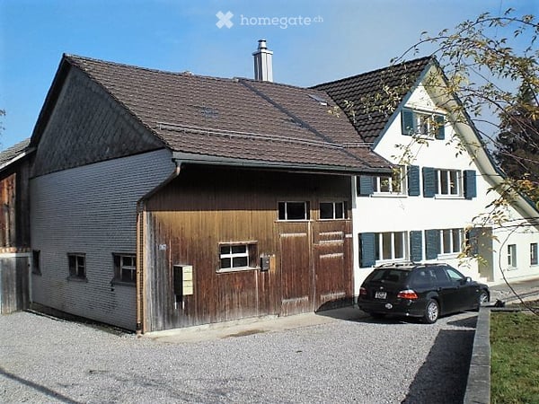 Bauernhaus, Pferdestall, Scheune mit 4000m2 Land 2