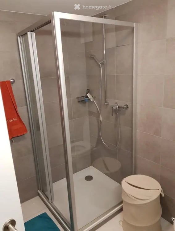 Très bel appartement de 2,5 pces 3