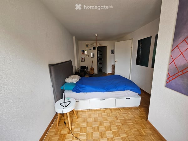 Grand appartement au centre-ville de Neuchâtel 4