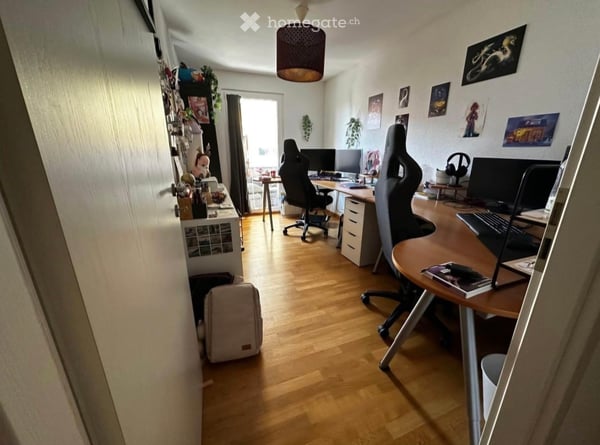 Bel Appartement de 3,5 pcs a louer , 1990.- tout compris 2