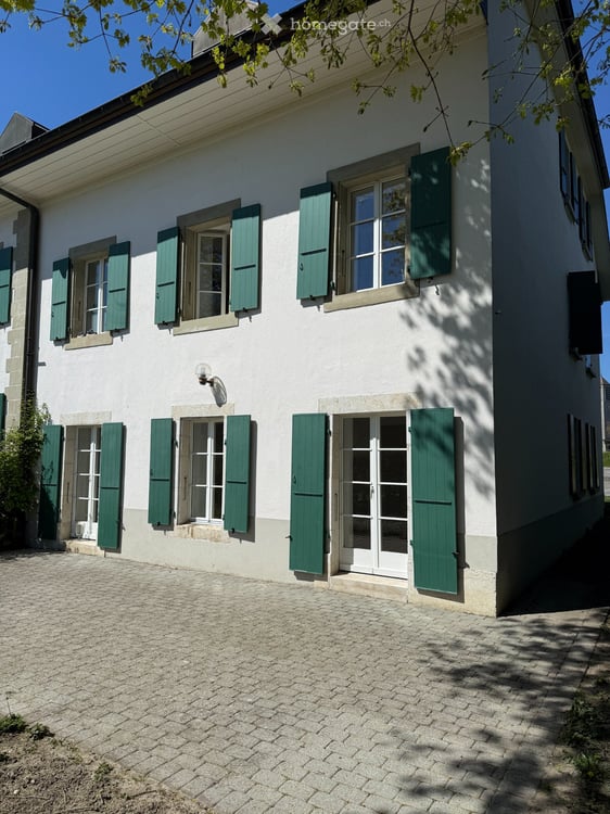 Charmant appartement de 3.5 pièces rénové à Lully 4