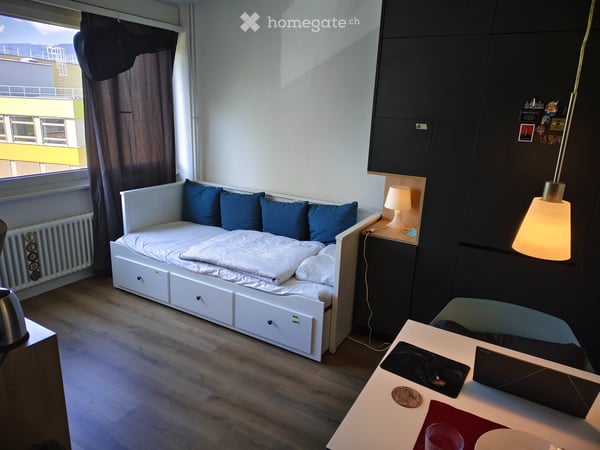 Studio lumineux à Gland, Vaud - disponible juillet 3