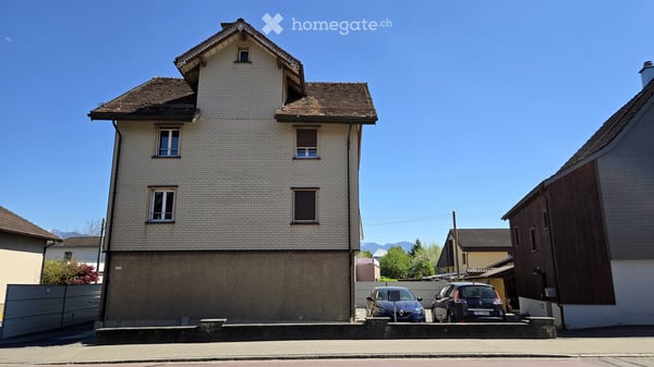 In Oberriet 4-stöckige Pension (10 Zi) zum Investitionspreis 1