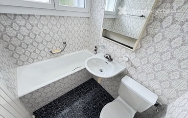 Bel appartement,calme et lumineux,proche de la vieille ville 5