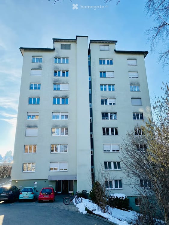 Günstige 4-Zimmerwohnung in attraktiver Wohnlage 1