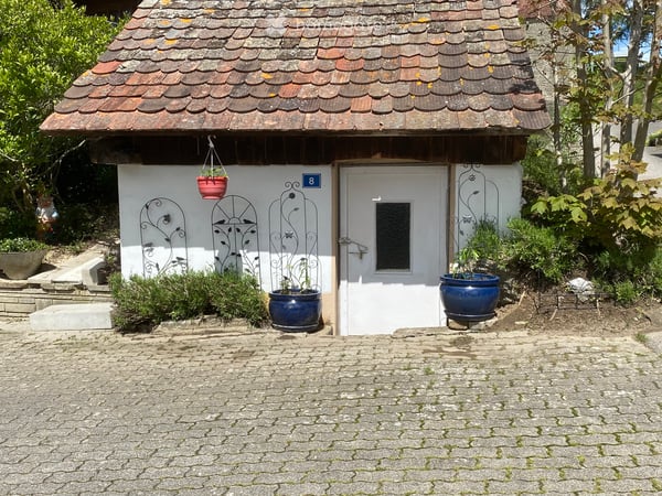 A LOUER - DUPLEX 7,5 pces + dépôt artisanal+ 4 pl. parc 4