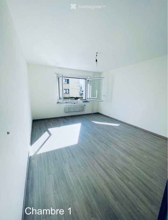 Bel appartement à Marin : Revenu 17'640.- Annuel 1