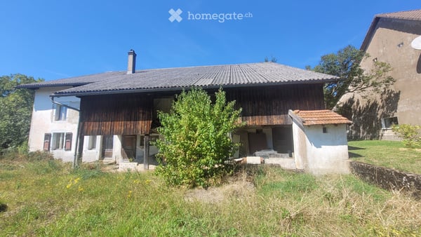 Charmante ancienne ferme à Bure (JU), terrain de 1520 m2 1