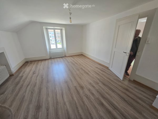 Lumineux 4.5 pièces rénové, avec jardin et place de parc 3