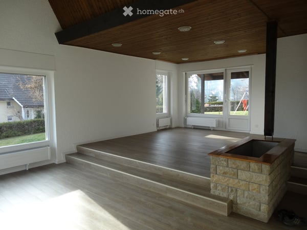 Villa 8 pièces, loyer CHF 2'200.- sans les charges 2